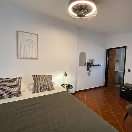 Refugio No16 Ocean Air & Rooftop Flair Gasthof Albufeira