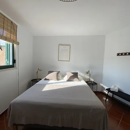 Guest house Refugio No16 Ocean Air & Rooftop Flair *