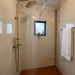 Refugio No16 Ocean Air & Rooftop Flair Pensionat *