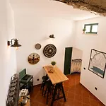 Refugio No16 Ocean Air & Rooftop Flair *