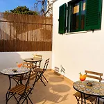 Refugio No16 Ocean Air & Rooftop Flair Гостевой дом Албуфейра