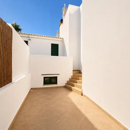 Refugio No16 Ocean Air & Rooftop Flair Penzion