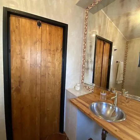 Refugio No16 Ocean Air & Rooftop Flair Πανσιόν