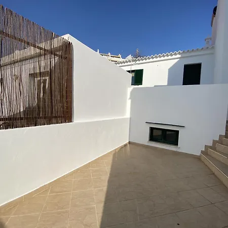 Refugio No16 Ocean Air & Rooftop Flair Πανσιόν Αλμπουφέιρα